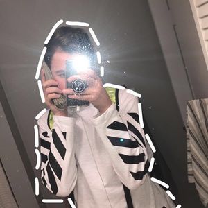 Meet your Posher, Connor